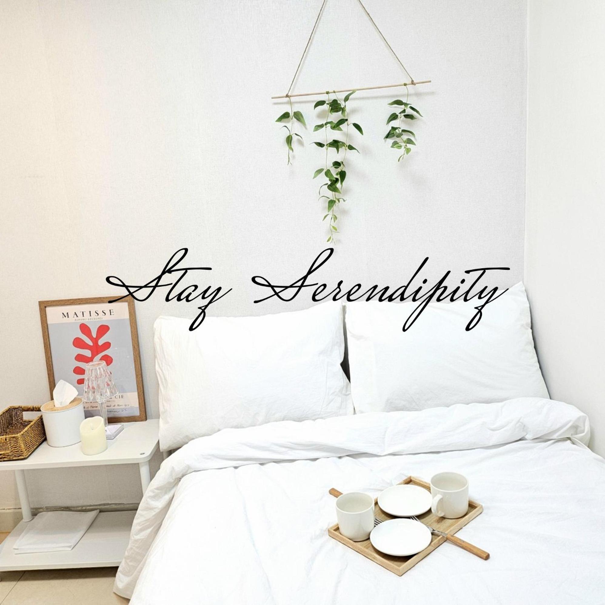 Serendipity,gimpo Intl's Airport,songjeong Station Apartment