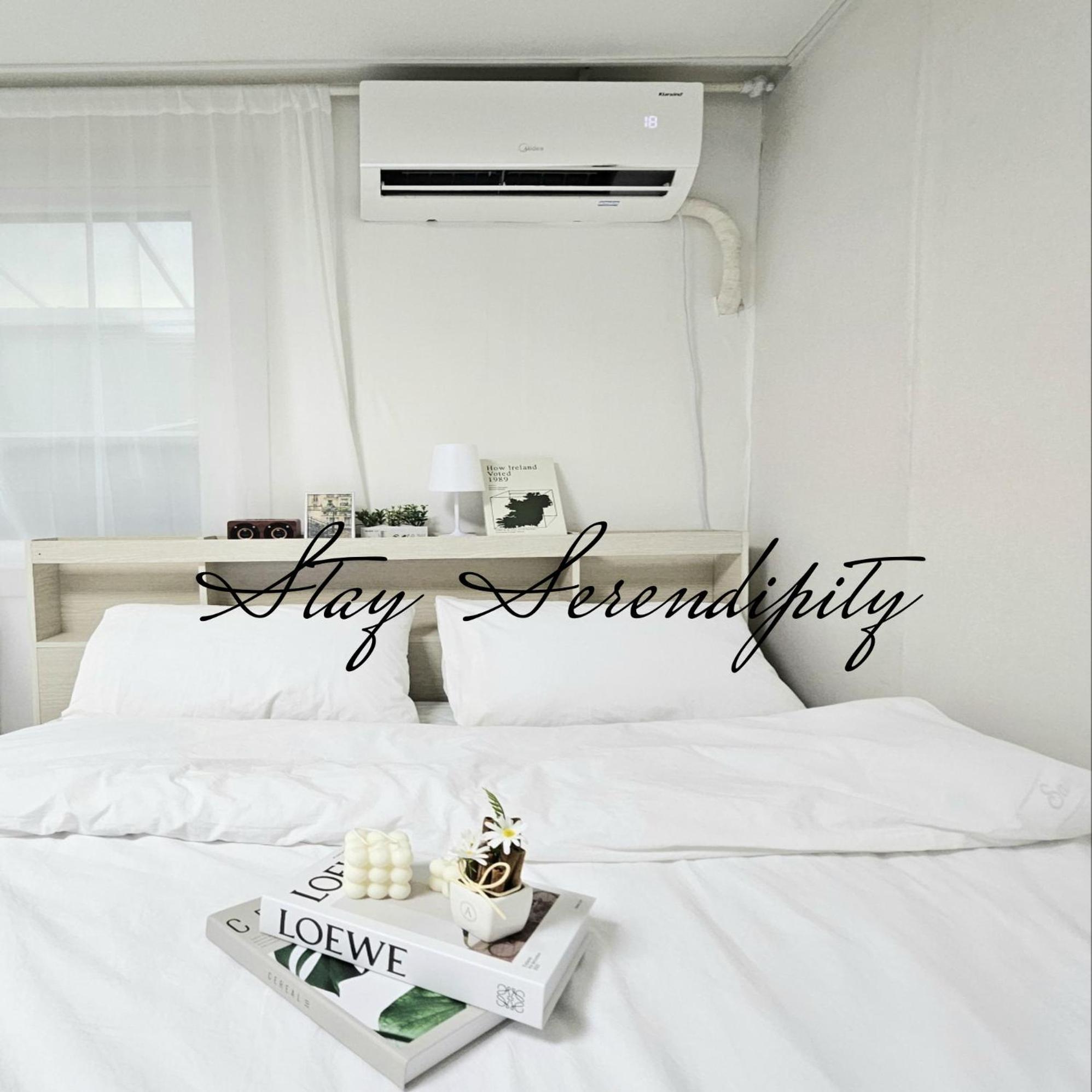 Apartment Serendipity,gimpo Intl's Airport,songjeong Station Seoul